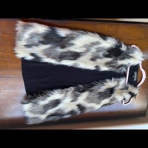 Faux fur shawl